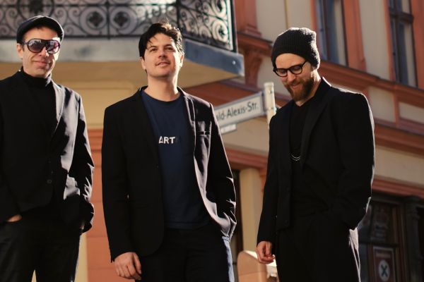 Pablo Woiz & Milonga Roots