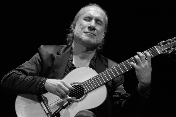 Quique Sinesi & Friends
